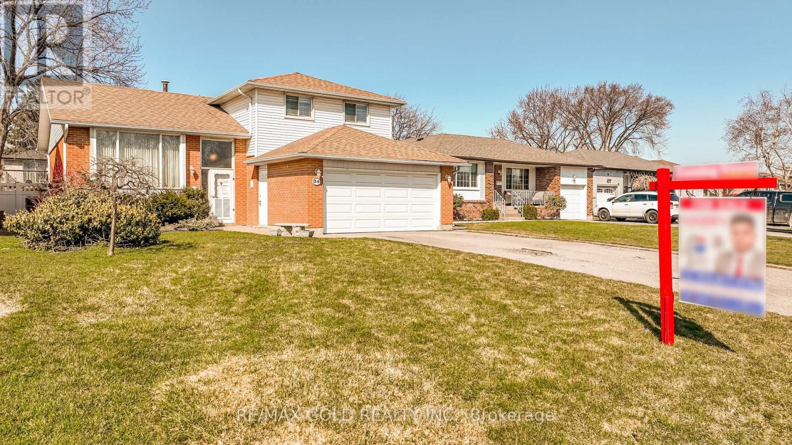 34 DEERFIELD CRESCENT Image 3