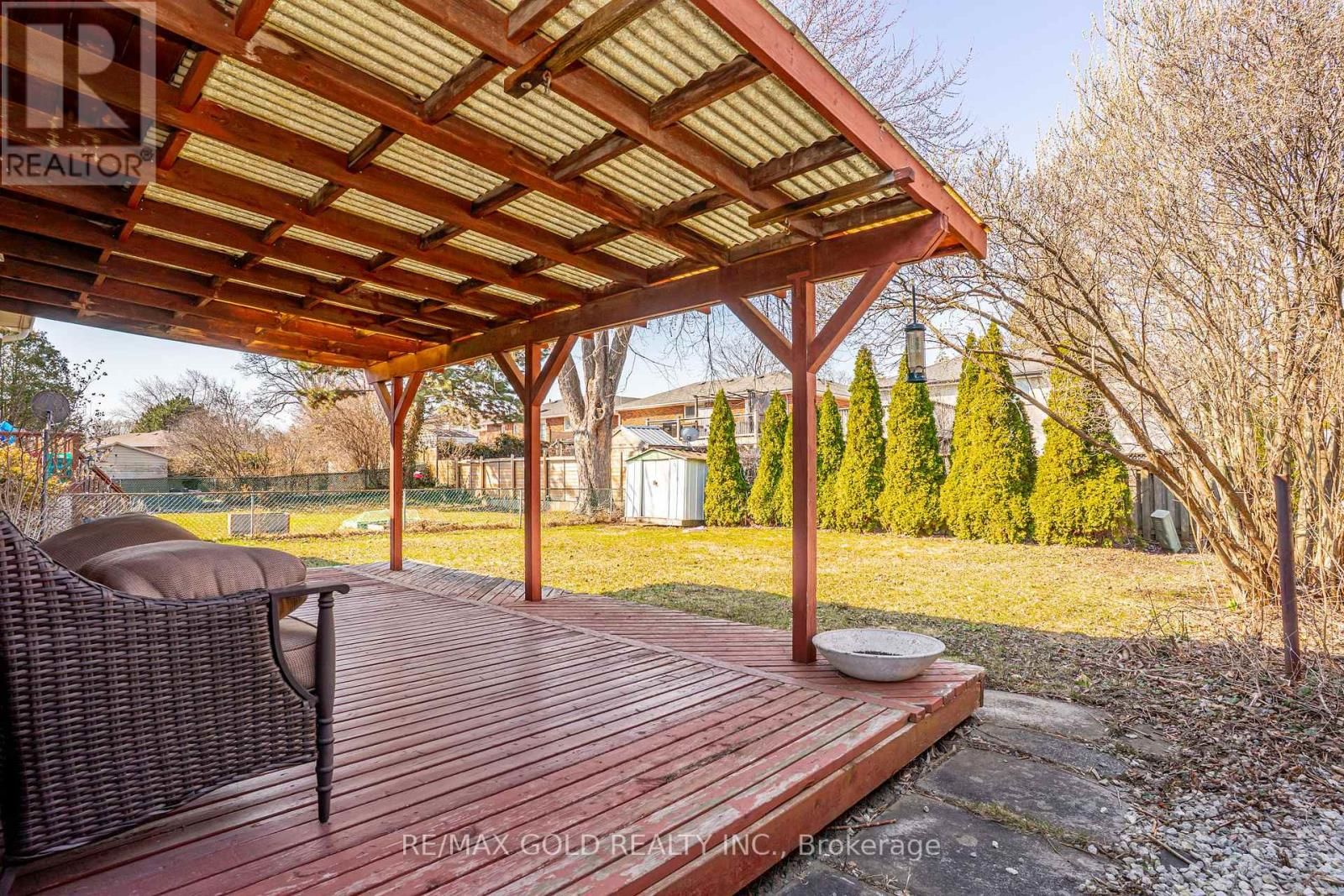 34 DEERFIELD CRESCENT Image 37