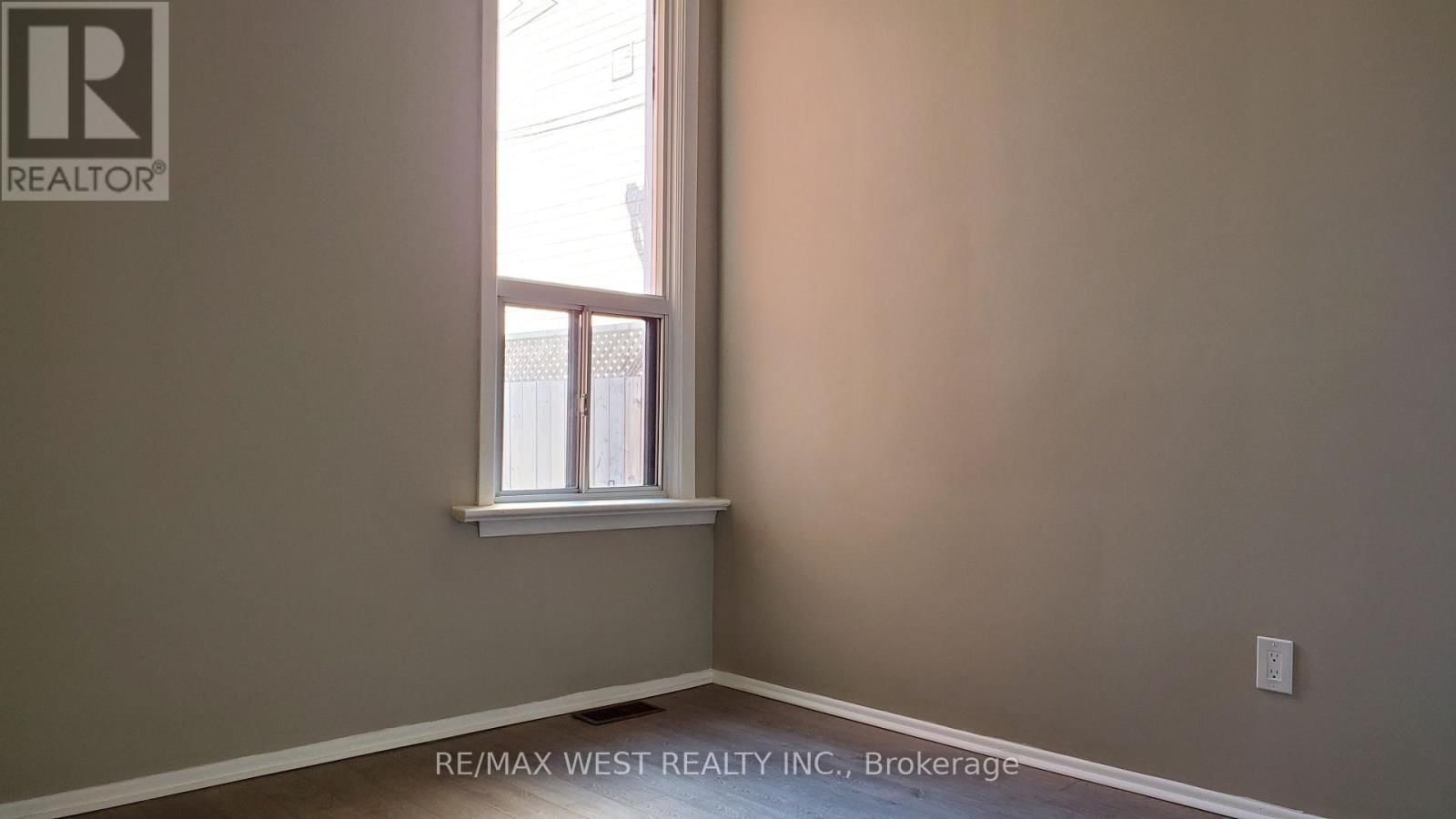 Main - 508 CONCORD AVENUE Image 10