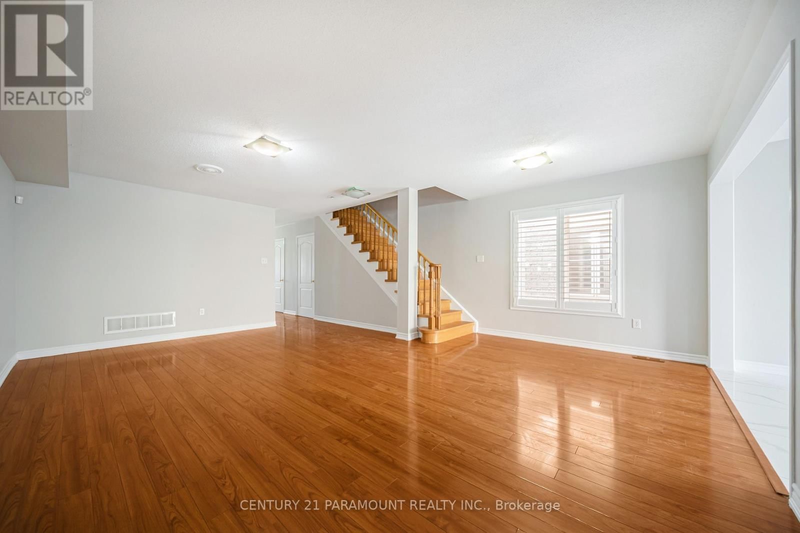 75 CRYSTAL GLEN CRESCENT Image 10