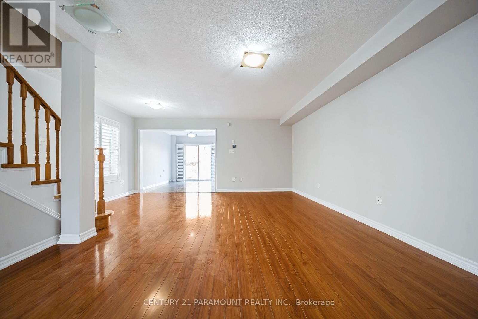 75 CRYSTAL GLEN CRESCENT Image 12