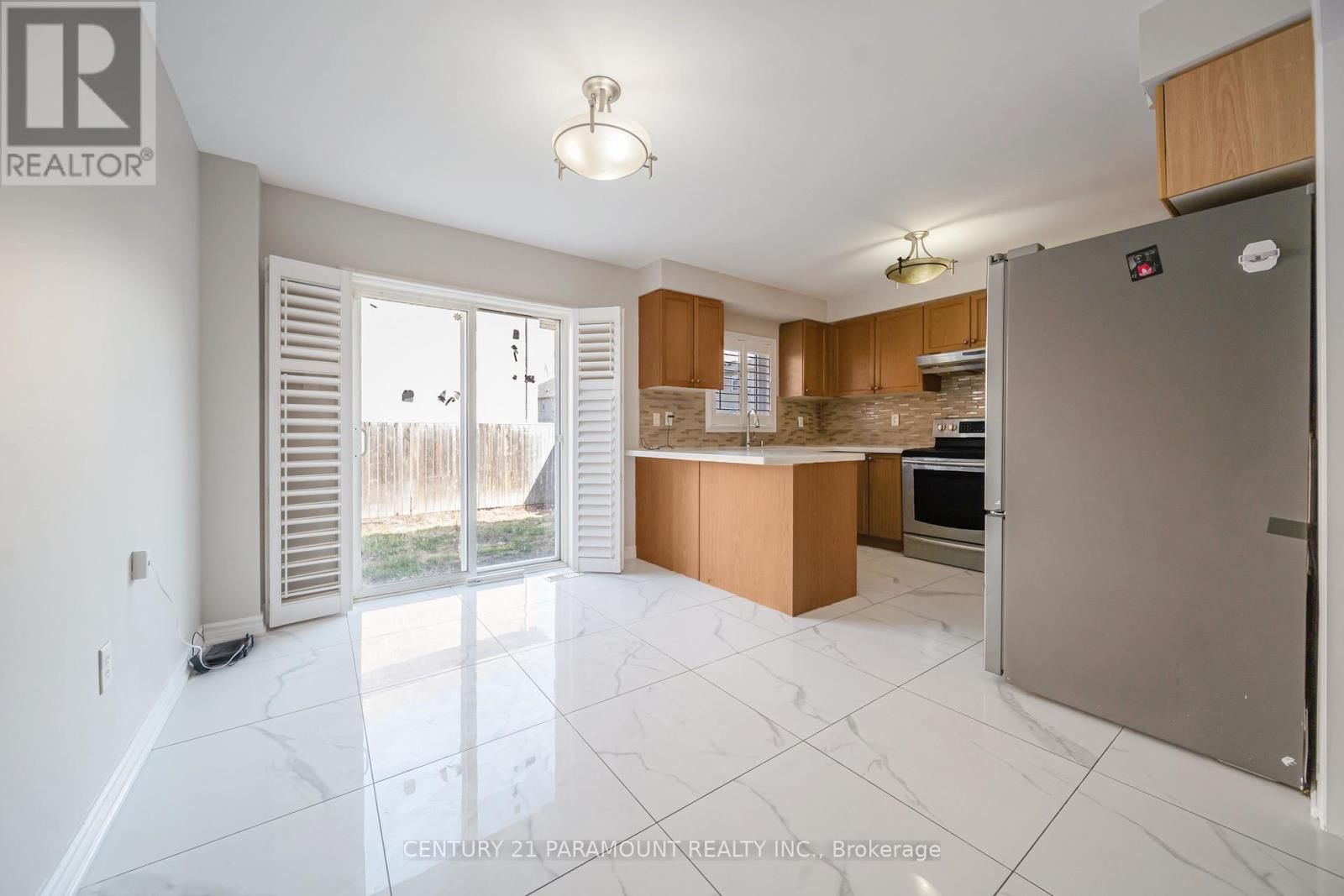 75 CRYSTAL GLEN CRESCENT Image 15