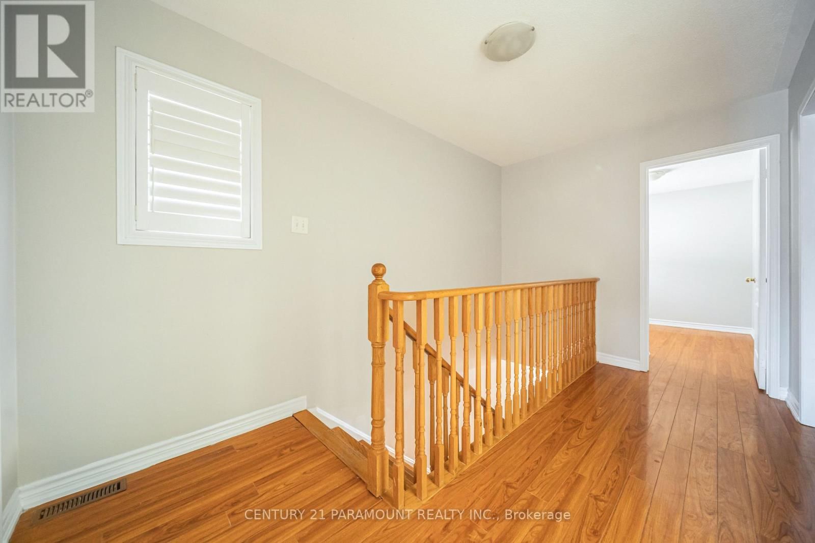 75 CRYSTAL GLEN CRESCENT Image 19