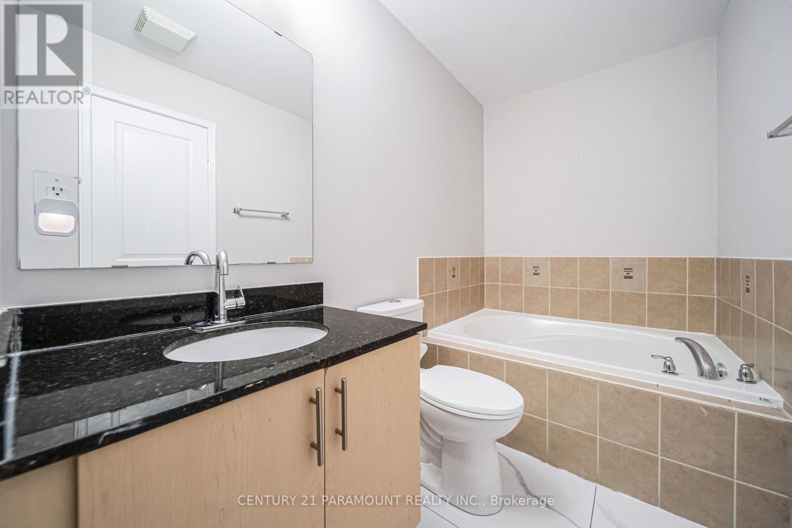 75 CRYSTAL GLEN CRESCENT Image 24