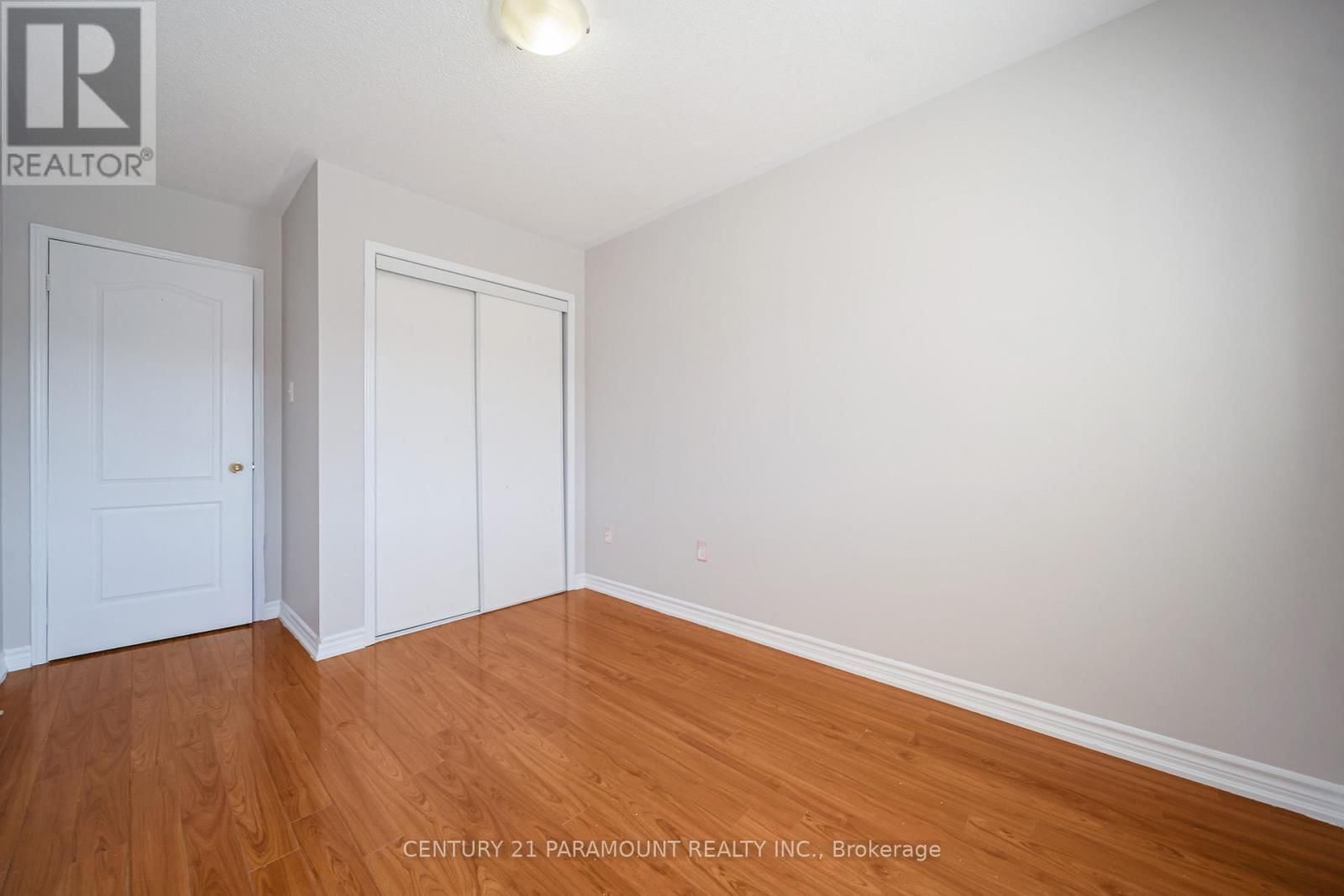 75 CRYSTAL GLEN CRESCENT Image 25