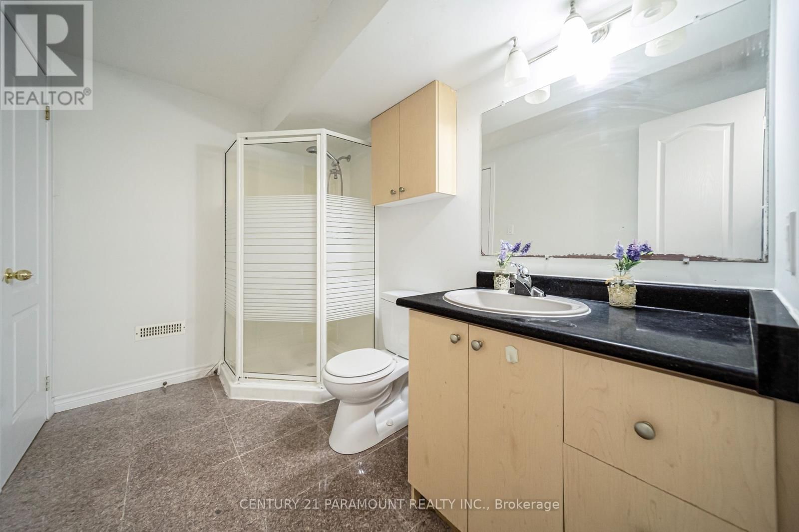 75 CRYSTAL GLEN CRESCENT Image 27