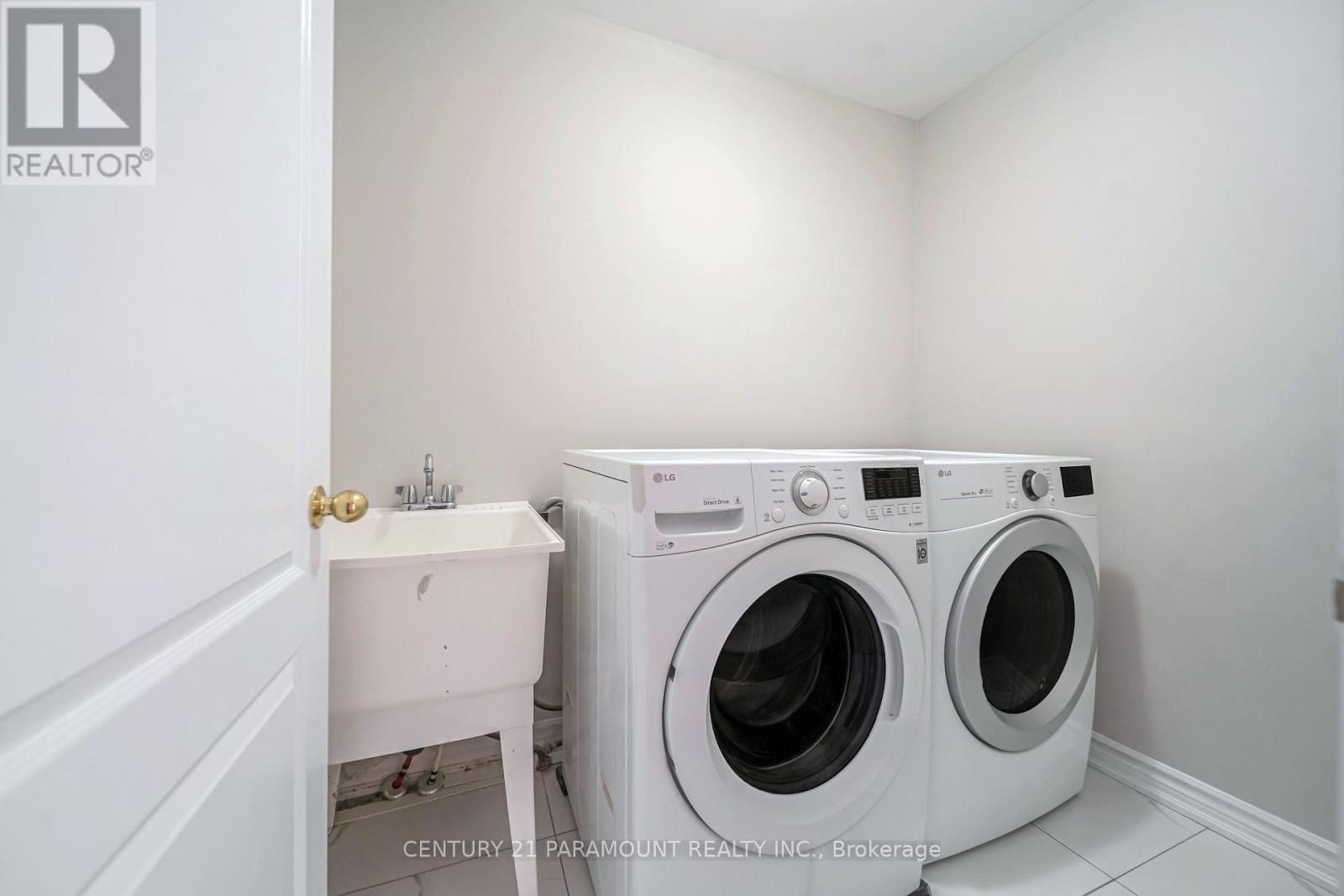 75 CRYSTAL GLEN CRESCENT Image 36