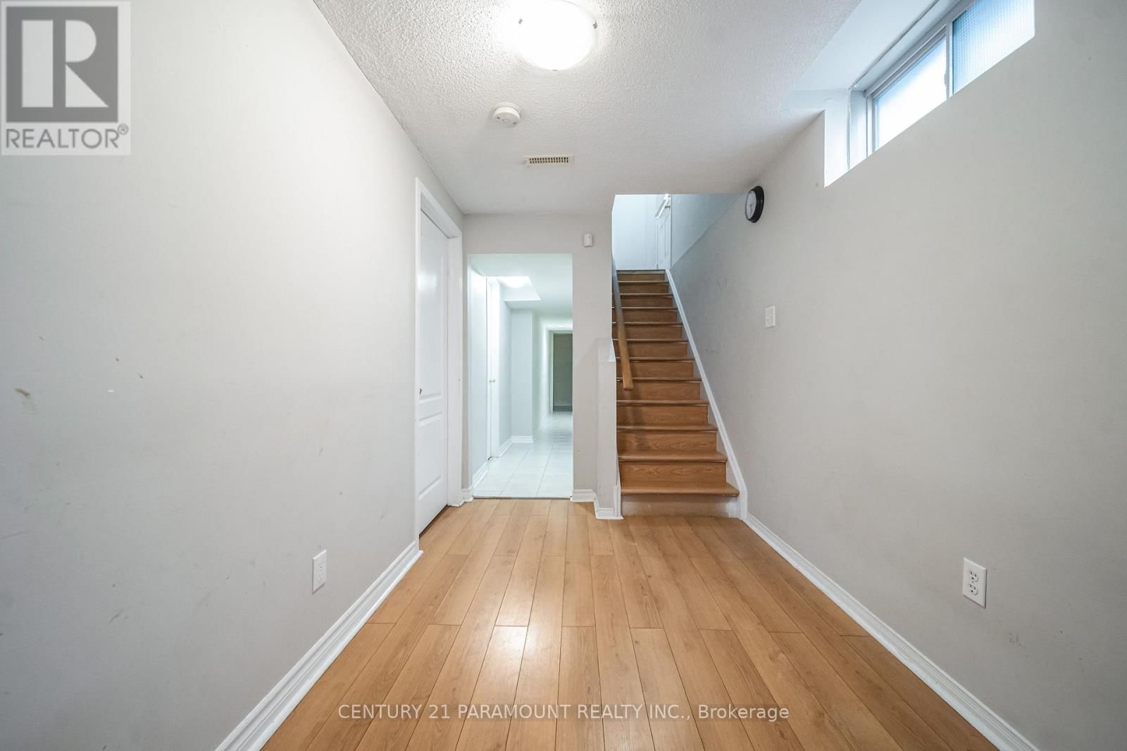 75 CRYSTAL GLEN CRESCENT Image 39