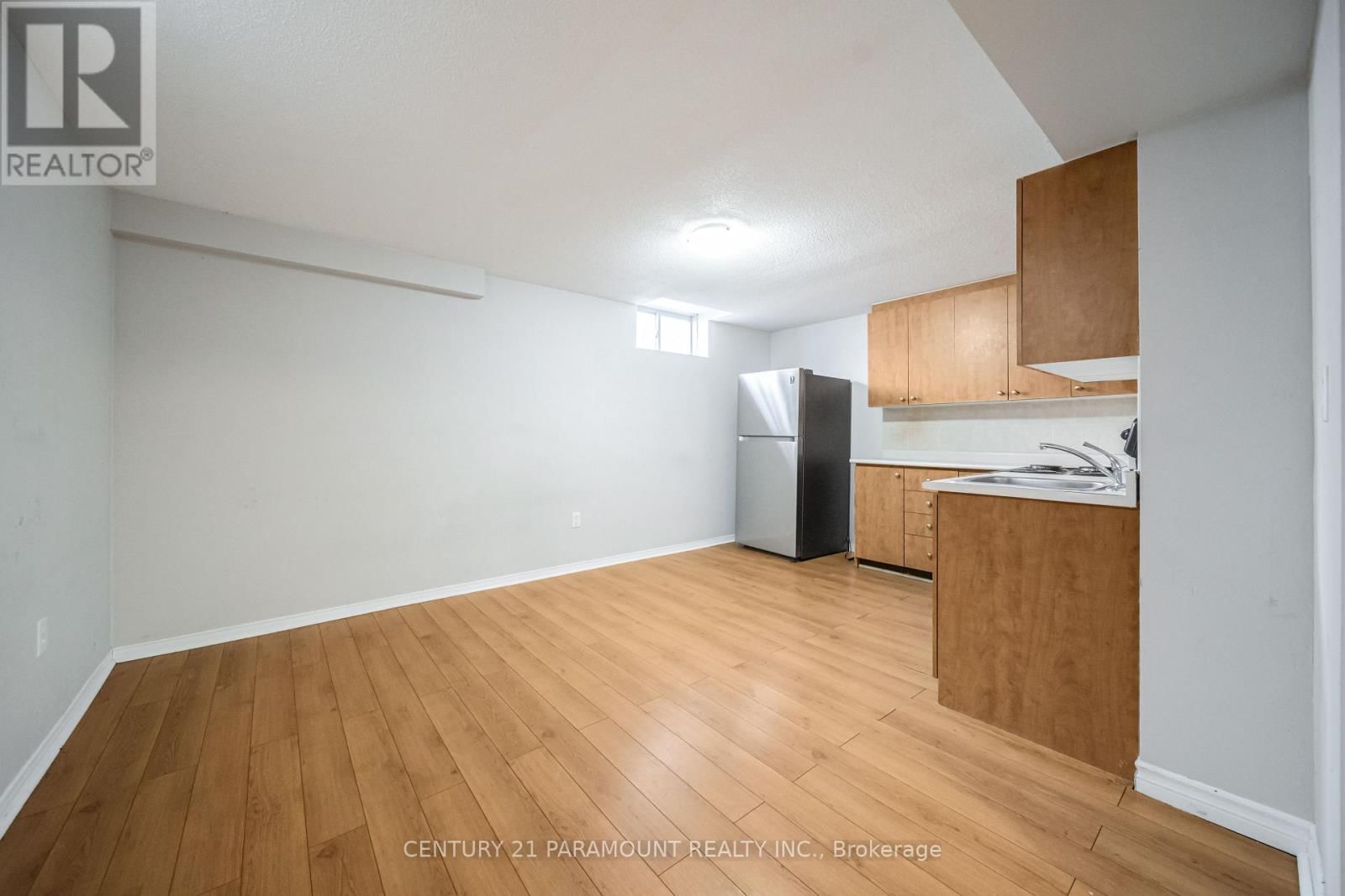 75 CRYSTAL GLEN CRESCENT Image 40