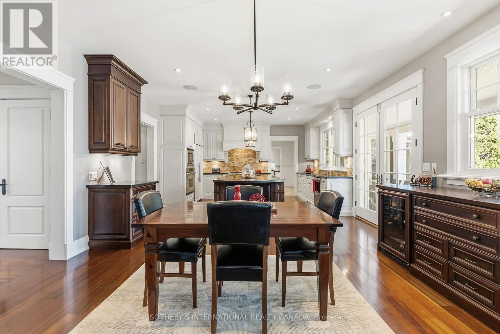 79 BIRCH HILL LANE Image 17