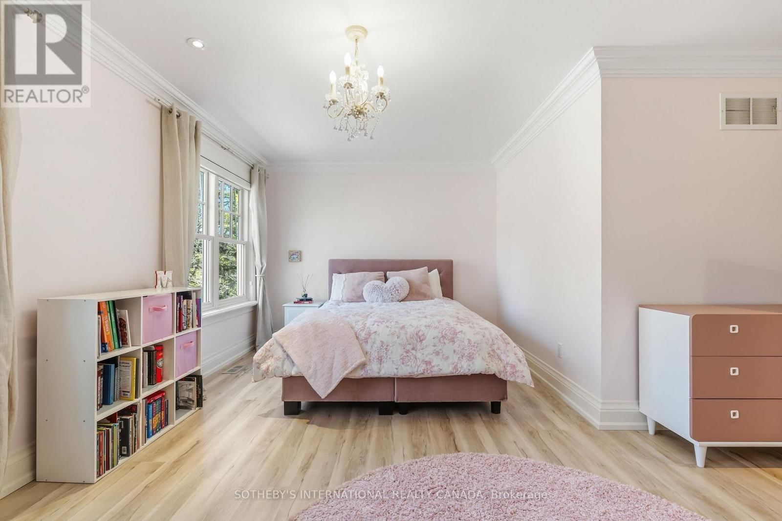 79 BIRCH HILL LANE Image 39