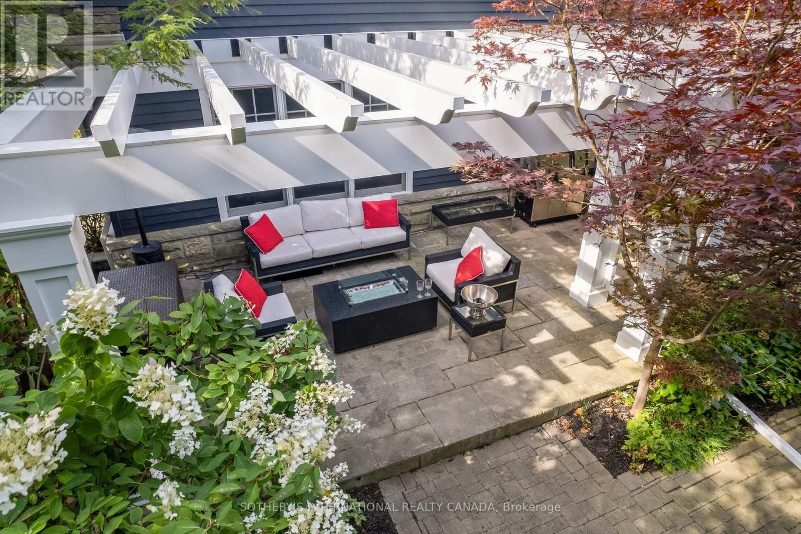 79 BIRCH HILL LANE Image 7