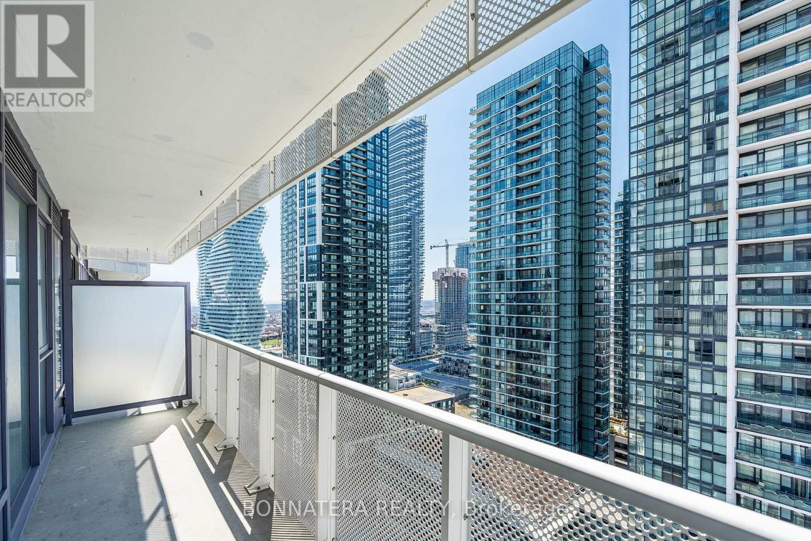 2003 - 4065 CONFEDERATION PARKWAY Image 30