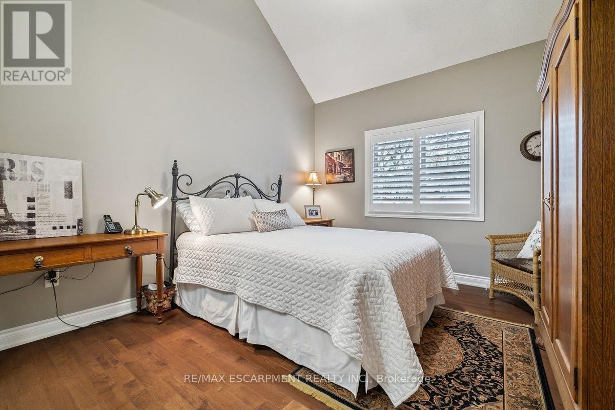 3 - 1019 NORTH SHORE BOULEVARD EAST Image 20