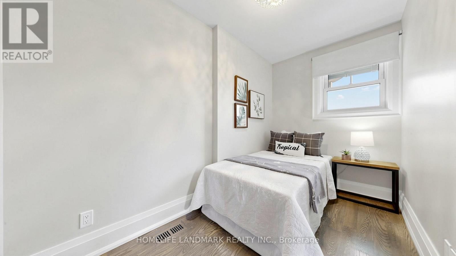 1549 ELITE ROAD Image 32