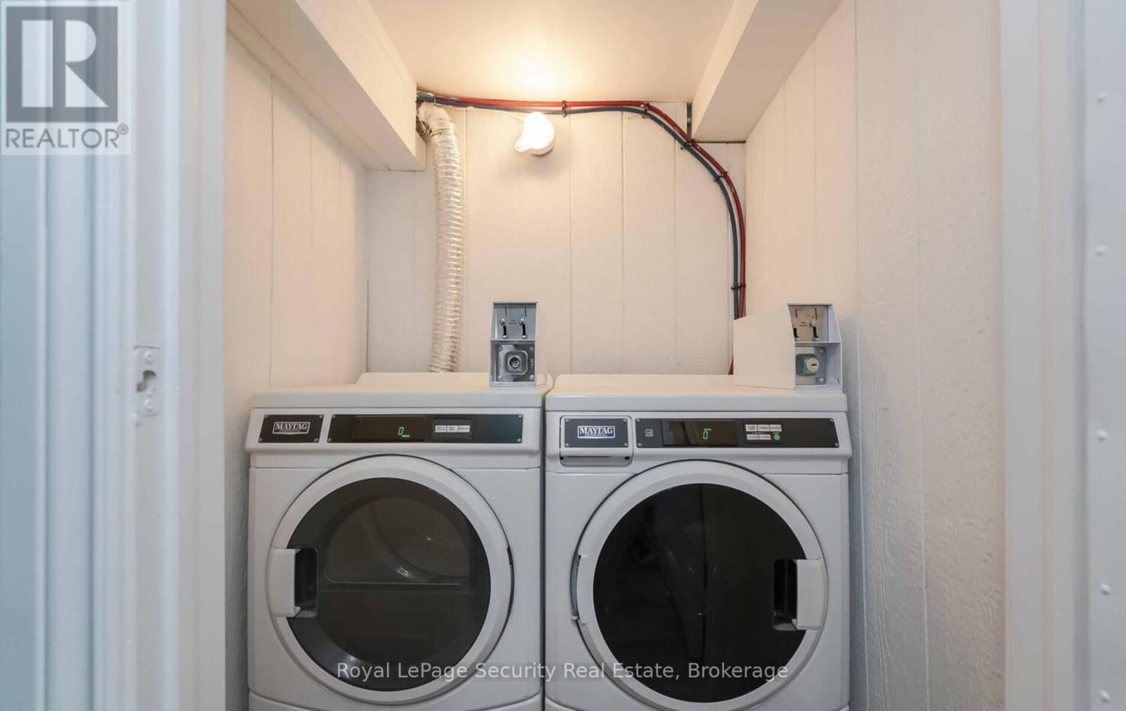 5 - 92 TWELFTH STREET Image 14