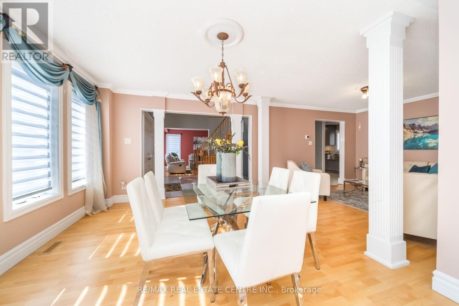 51 PEBBLESTONE CIRCLE Image 10