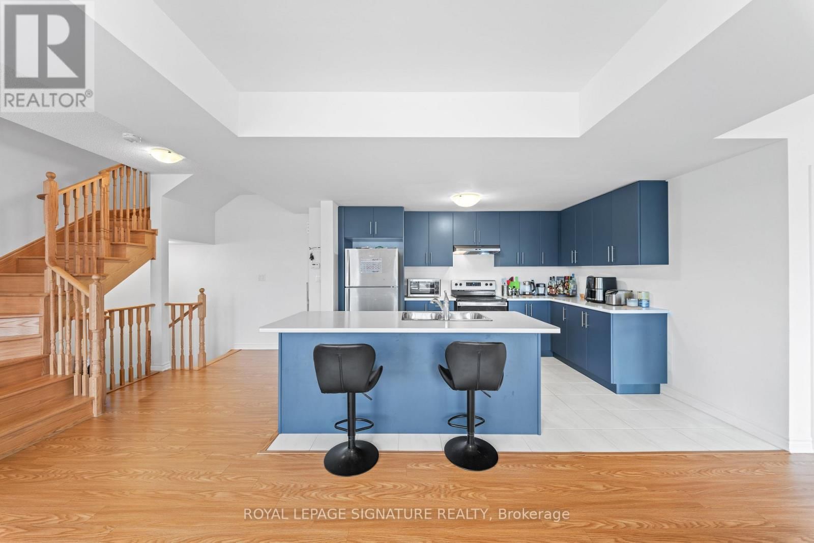 429 DOUGALL AVENUE Image 7