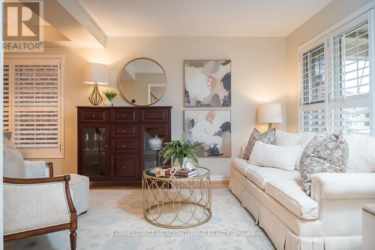 292 MCDOUGALL CROSS Image 4