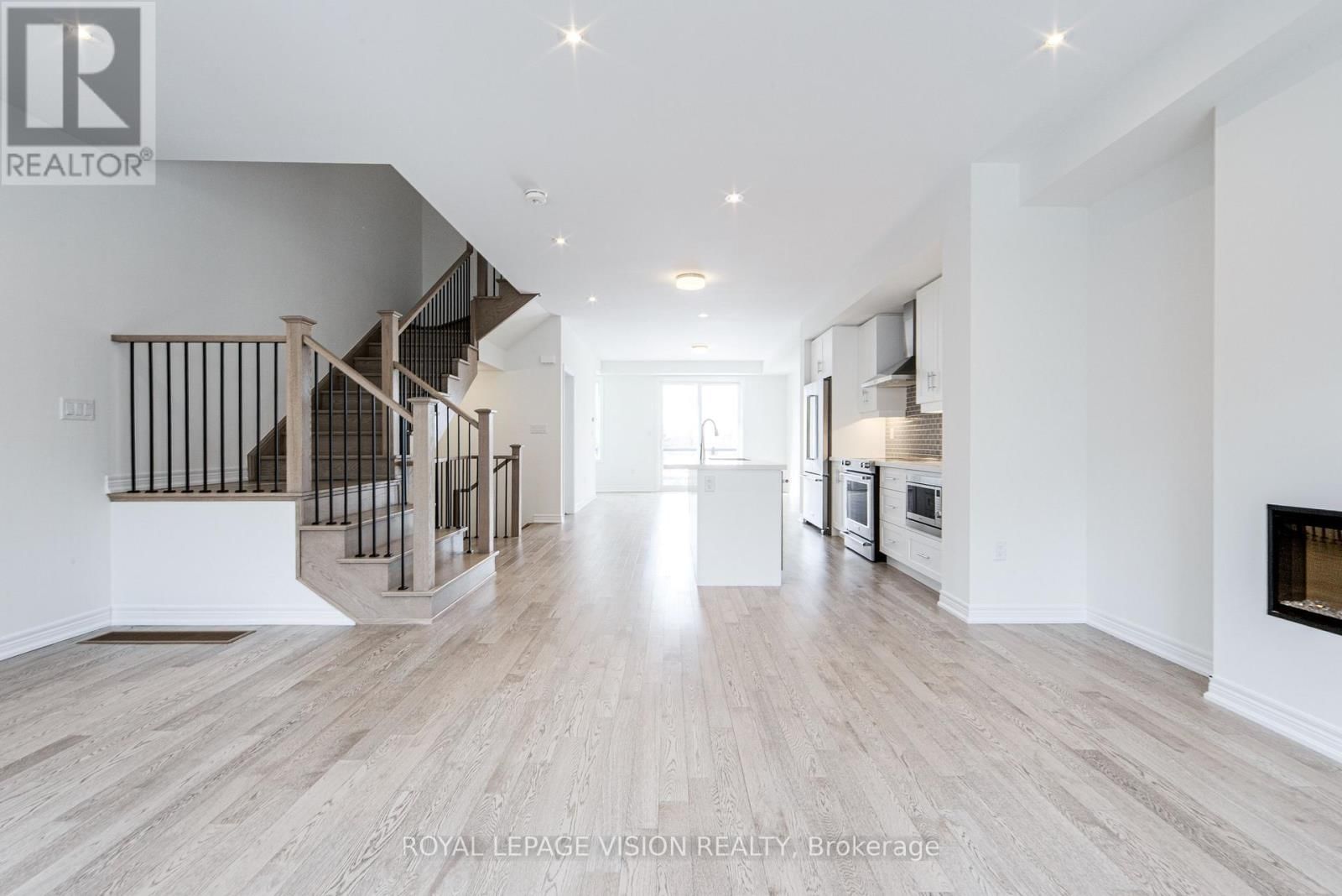 24 FOLCROFT STREET Image 23