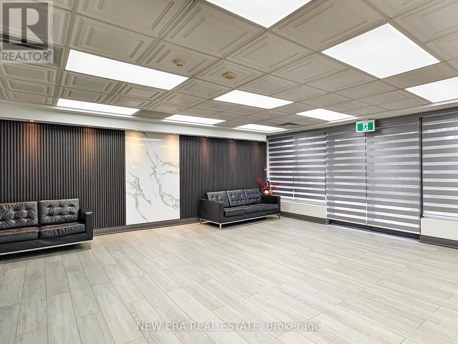 409 - 115 HILLCREST AVENUE Image 23