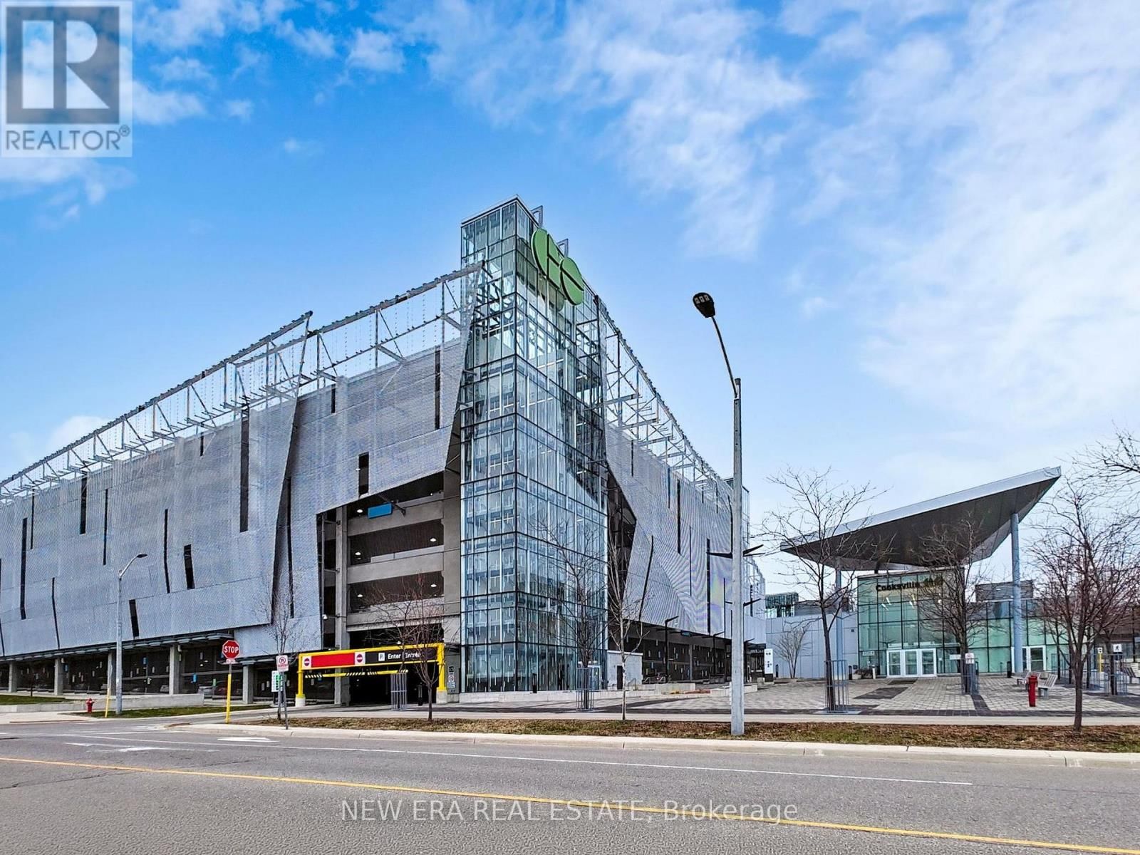 409 - 115 HILLCREST AVENUE Image 28