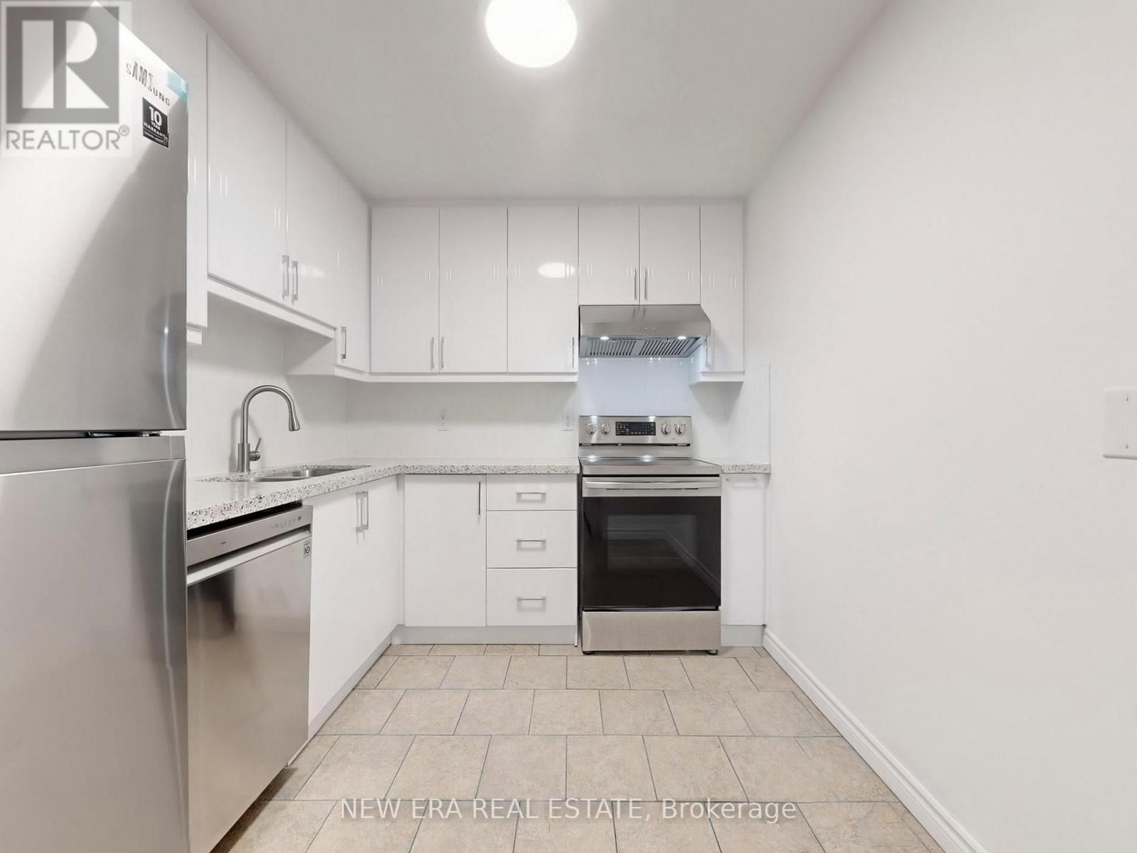 409 - 115 HILLCREST AVENUE Image 6