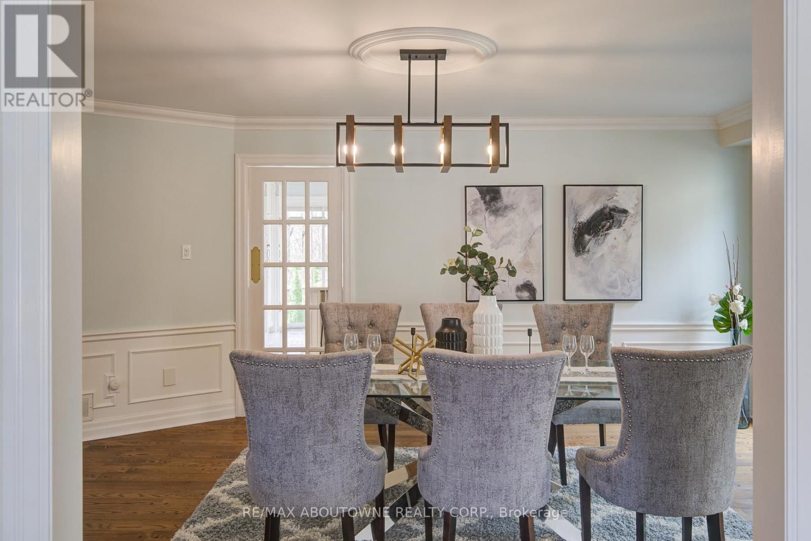 1328 KING HENRY COURT Image 13