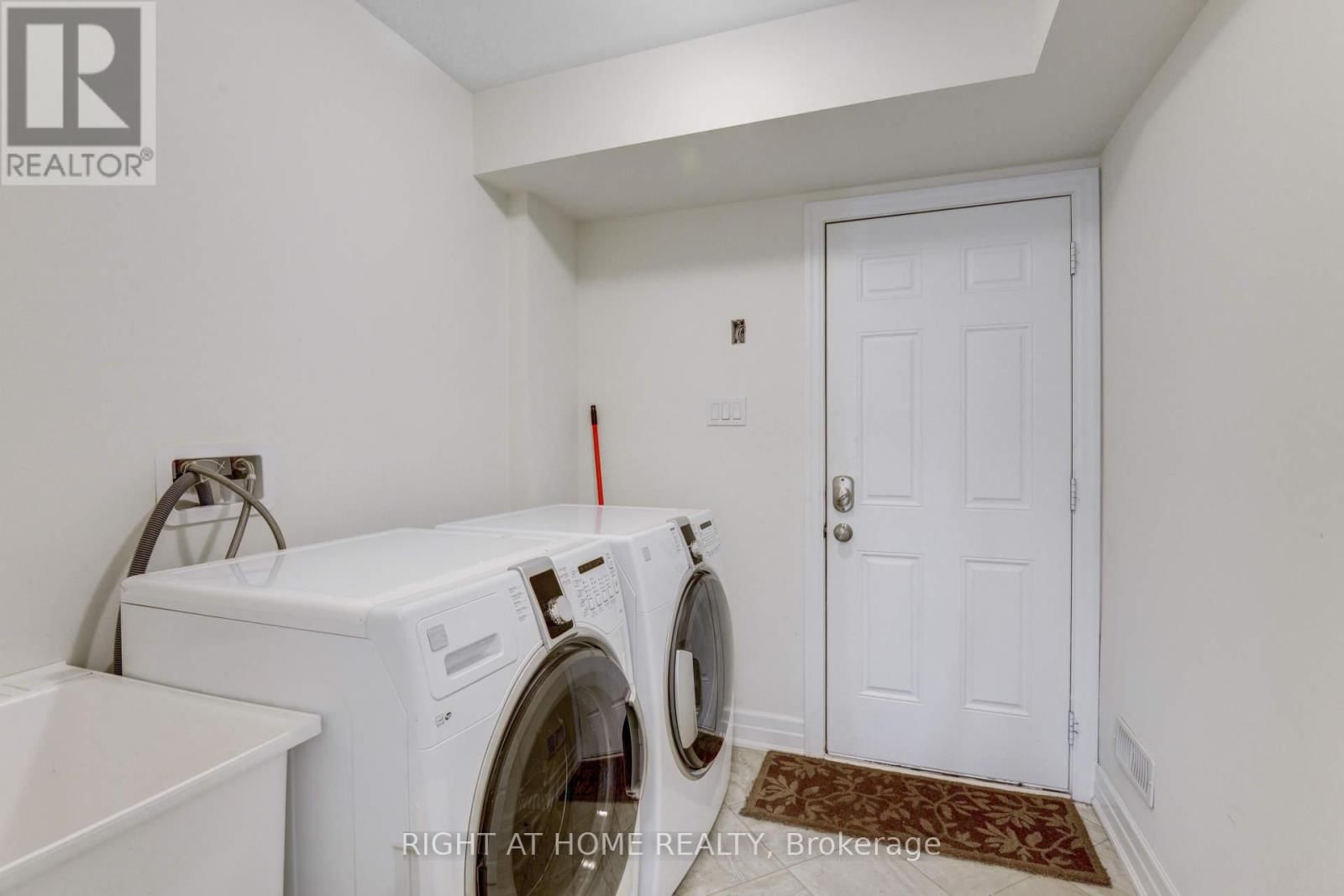 36 - 3002 PRESERVE DRIVE Image 10