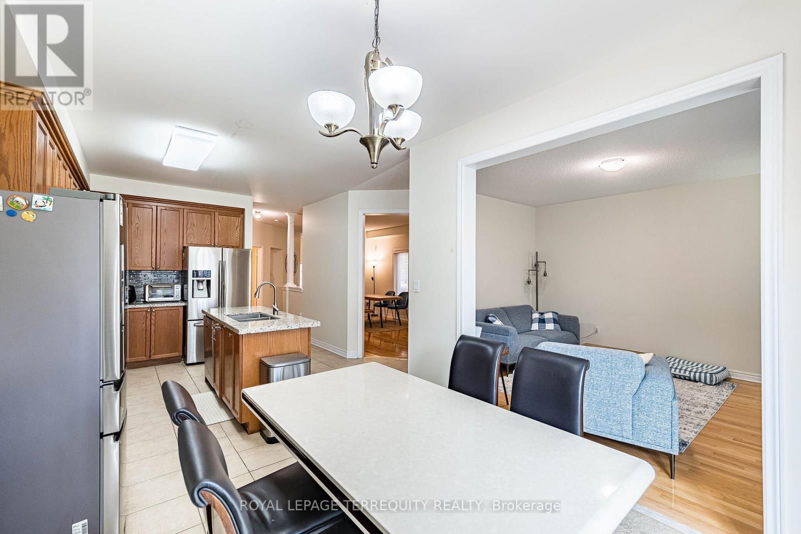 3926 CANDLELIGHT DRIVE Image 24