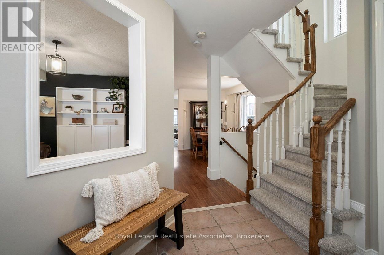 42 HARRIET STREET Image 4