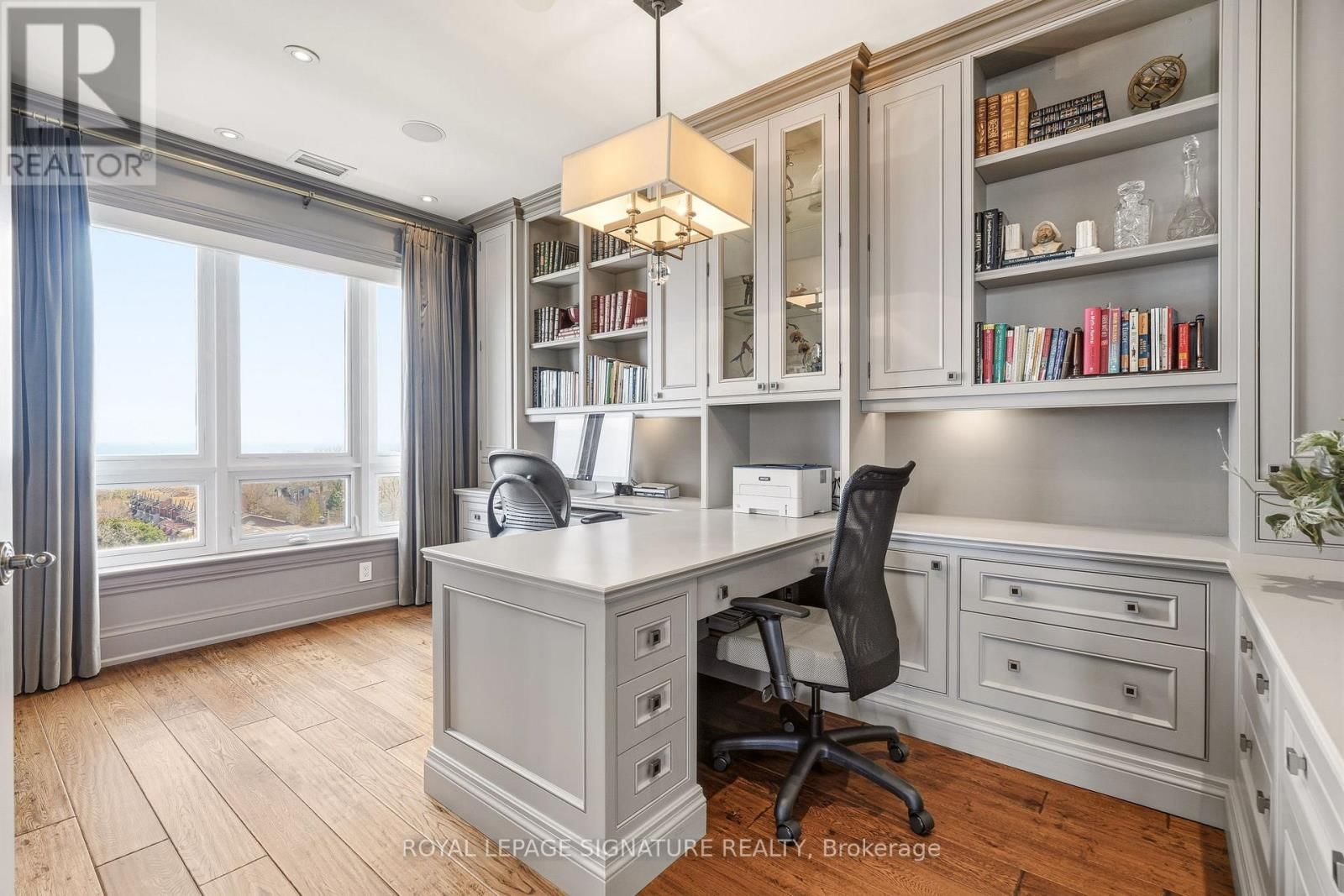 1101 - 111 FORSYTHE STREET Image 34