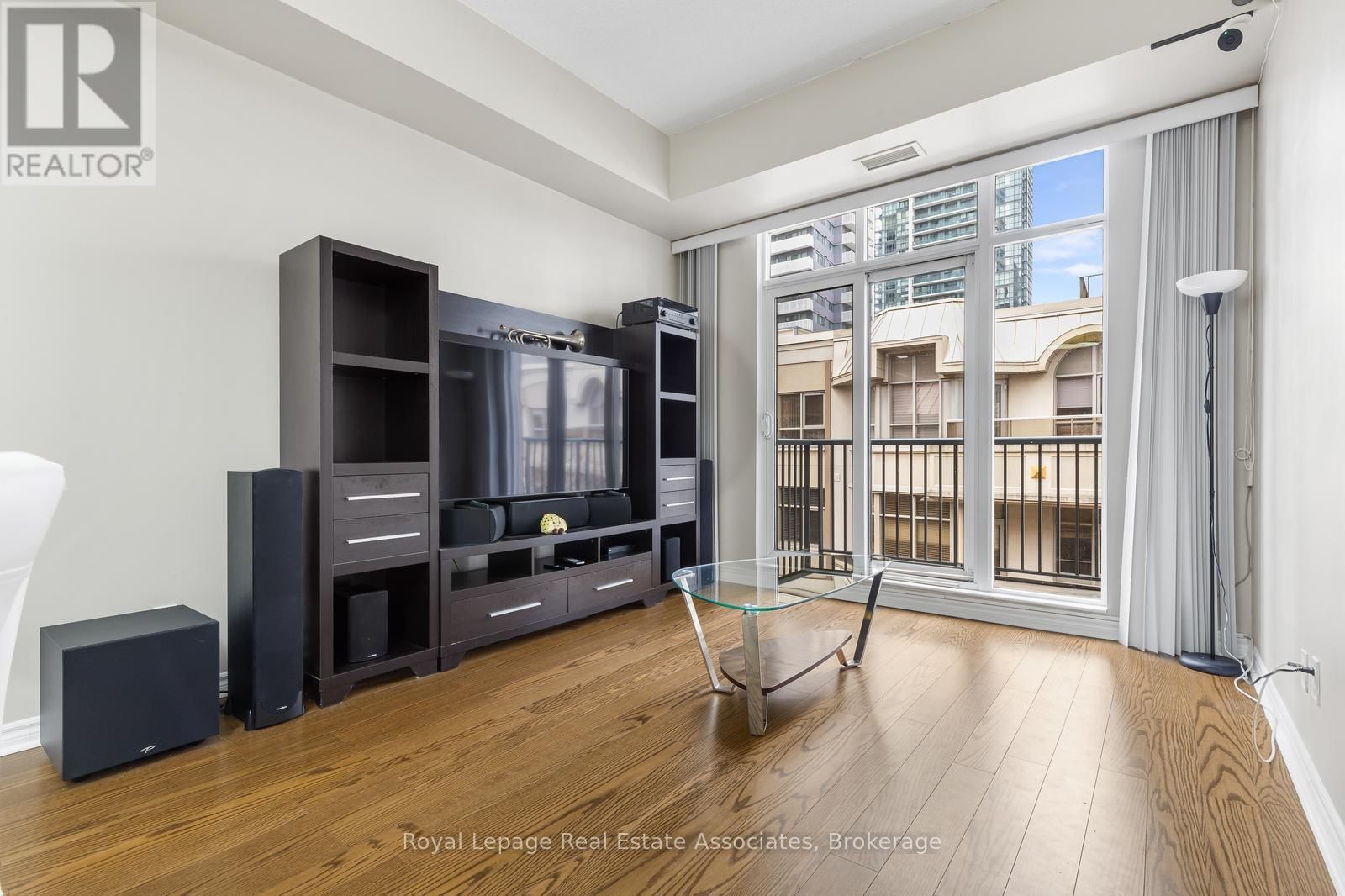 319 - 330 PRINCESS ROYAL DRIVE Image 11