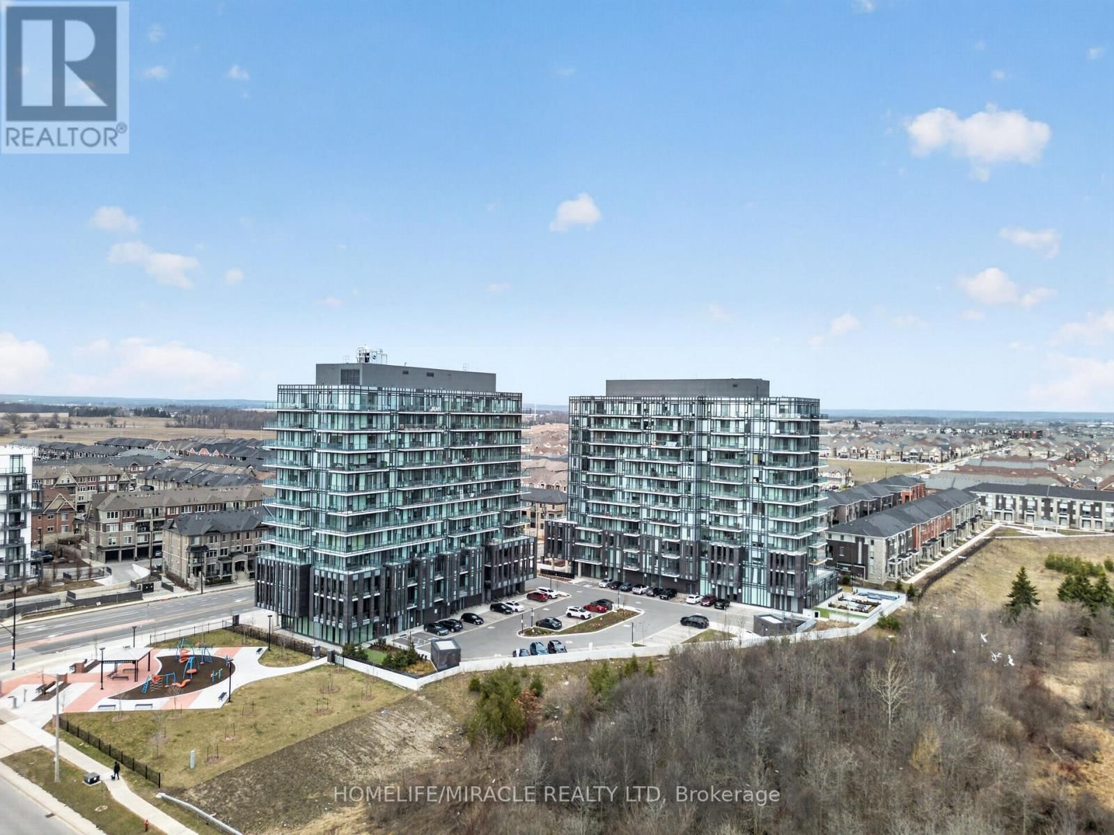 1105 - 225 VETERANS DRIVE NORTH Image 3