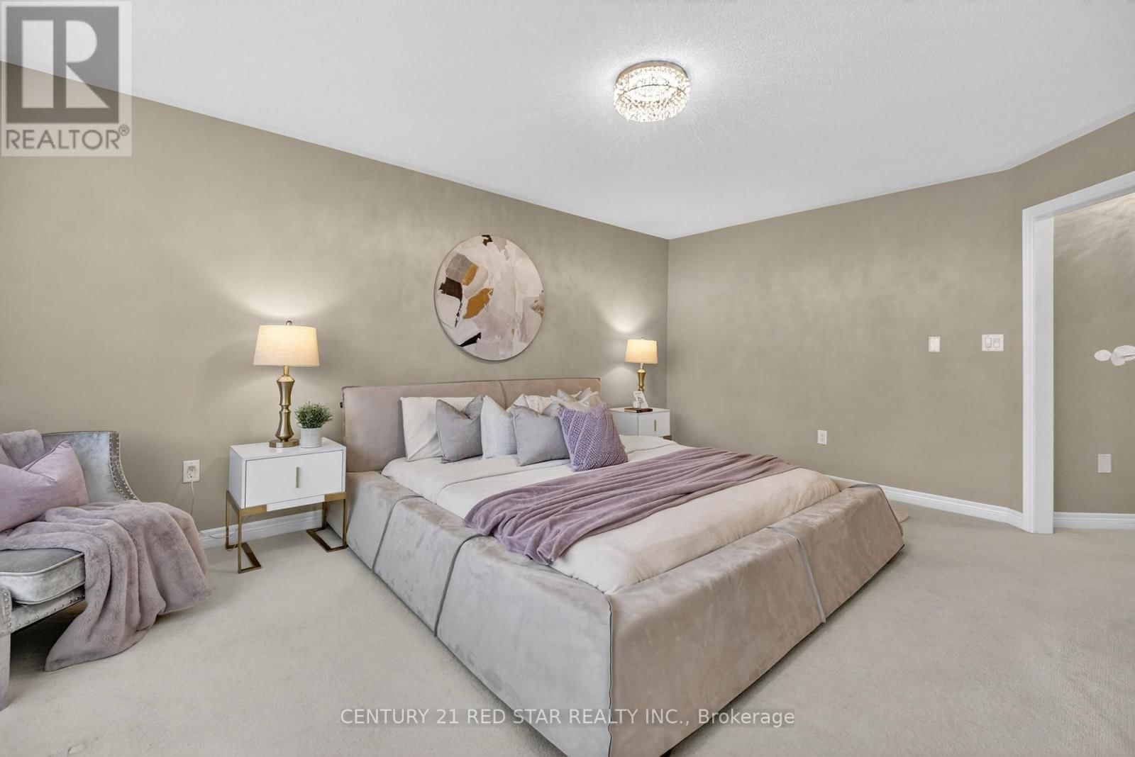 2416 VILLAGE COMMON Image 24