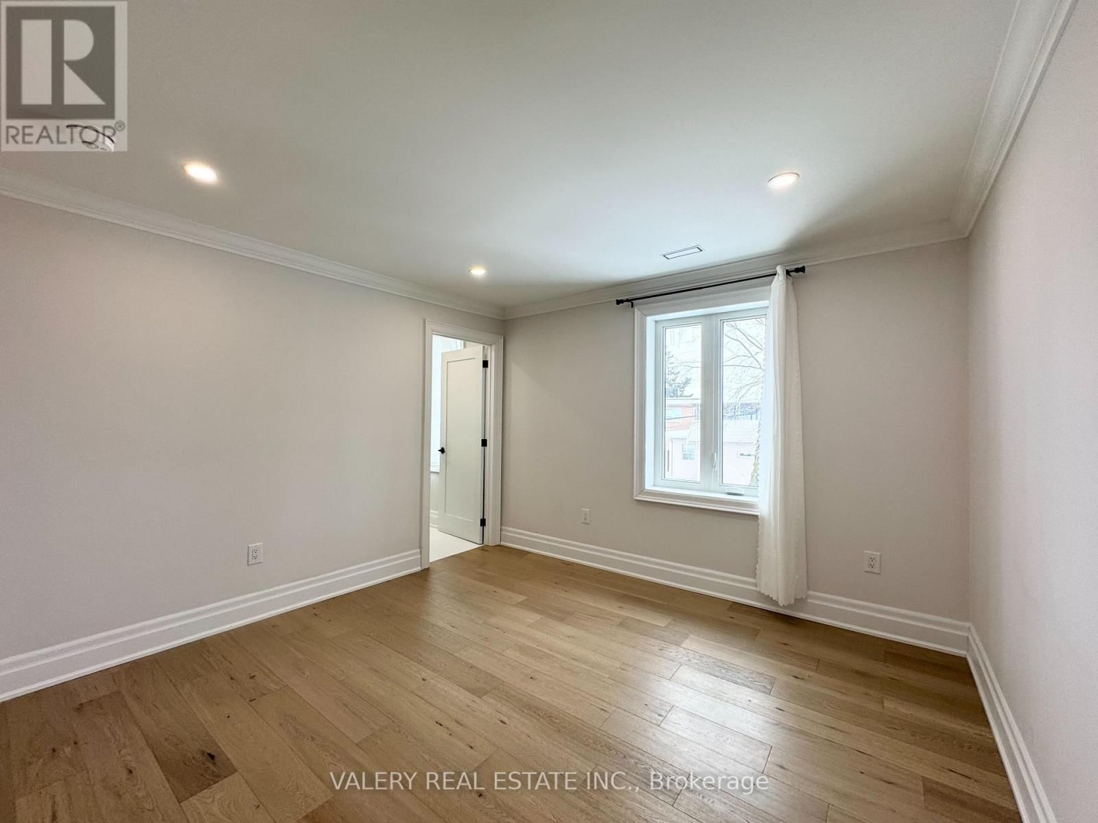 1 - 30 MORGAN AVENUE Image 27