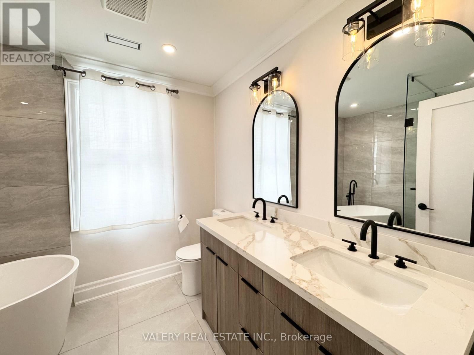 1 - 30 MORGAN AVENUE Image 37