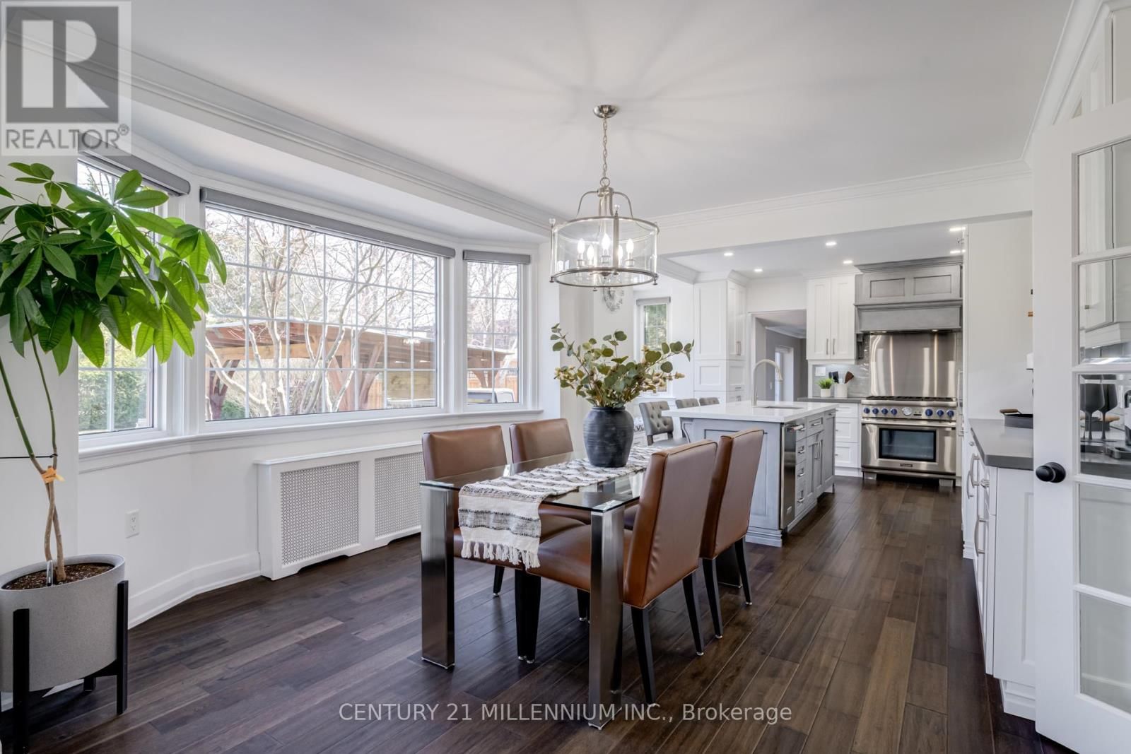 126 ELIZABETH STREET SOUTH Image 8