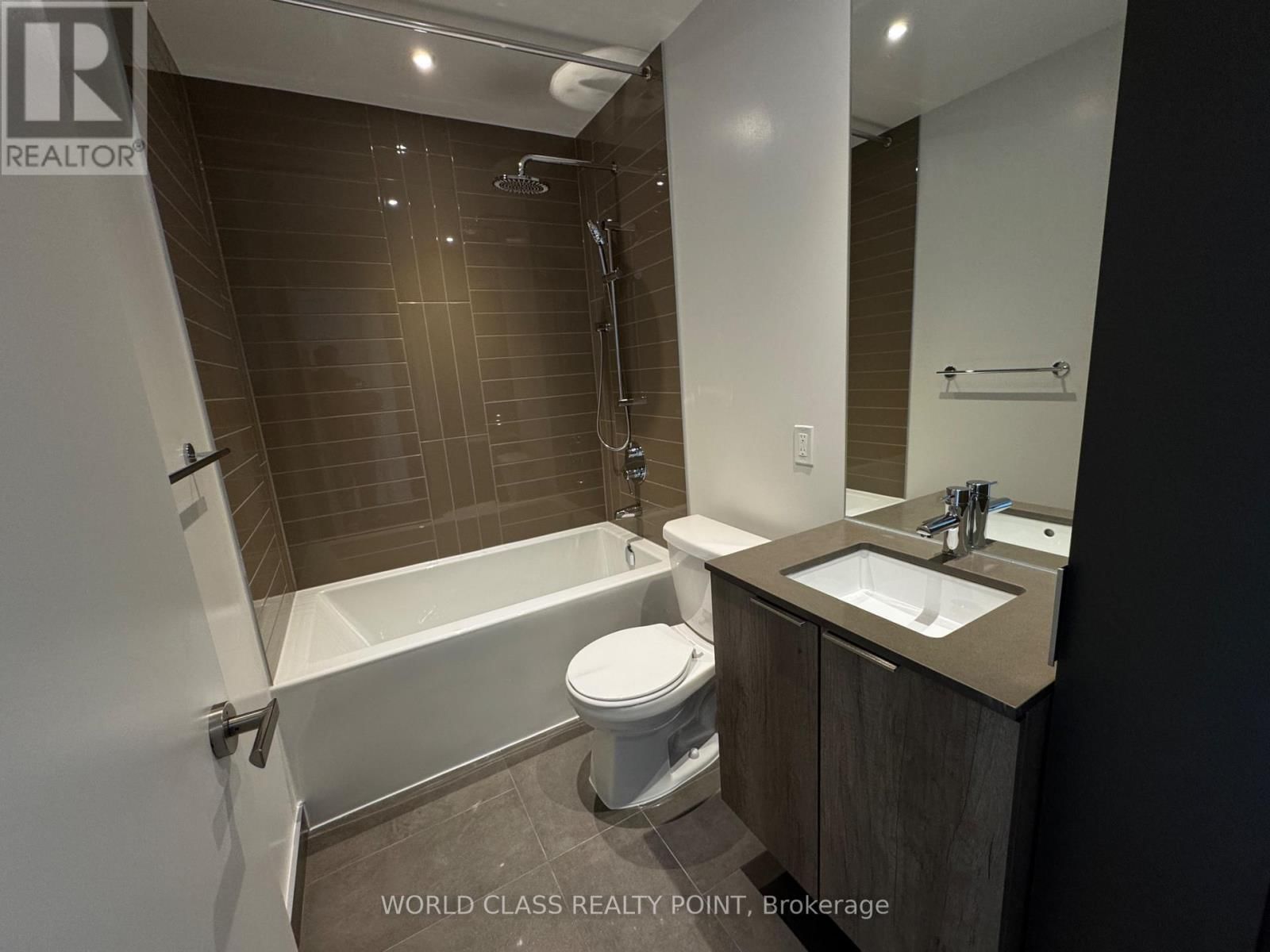 1109 - 448 BURNHAMTHORPE ROAD WEST Image 14