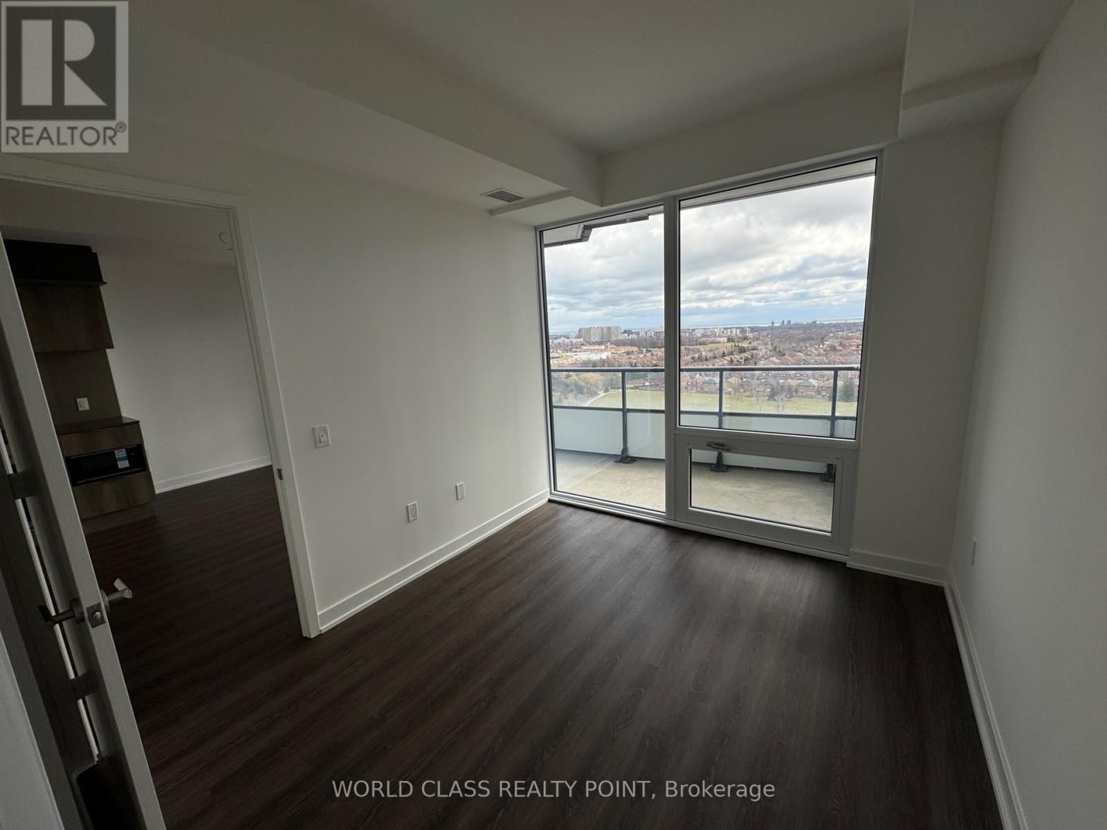 1109 - 448 BURNHAMTHORPE ROAD WEST Image 25