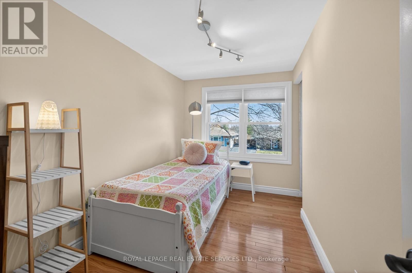 141 OAKDALE DRIVE Image 25