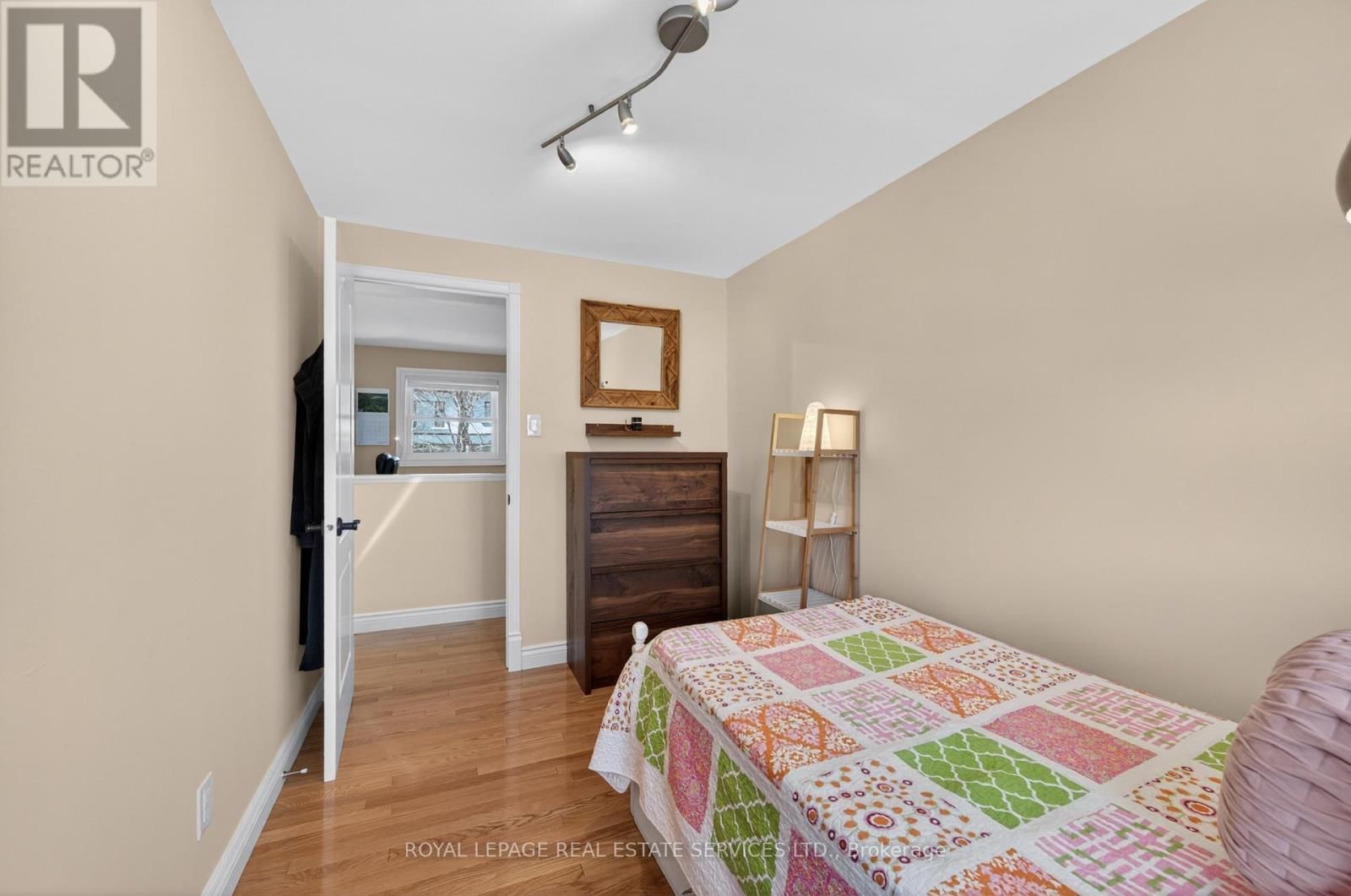 141 OAKDALE DRIVE Image 26