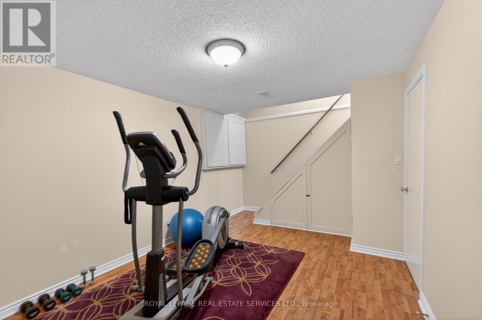 141 OAKDALE DRIVE Image 33