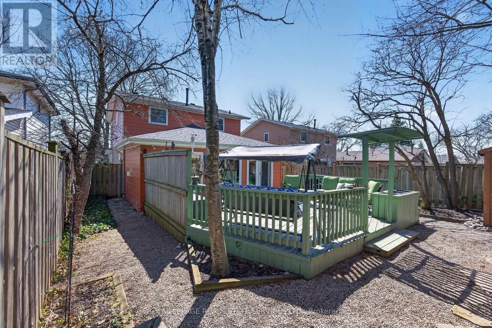 141 OAKDALE DRIVE Image 38