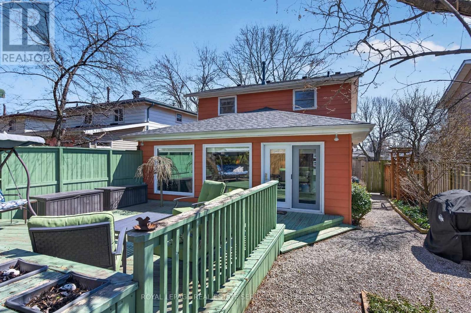 141 OAKDALE DRIVE Image 40