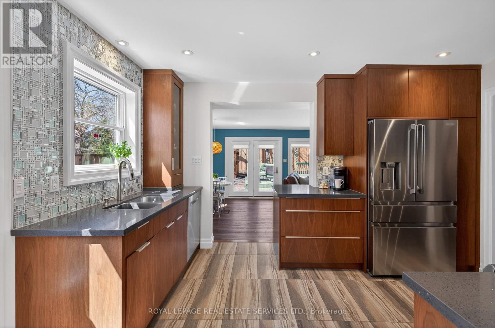 141 OAKDALE DRIVE Image 6