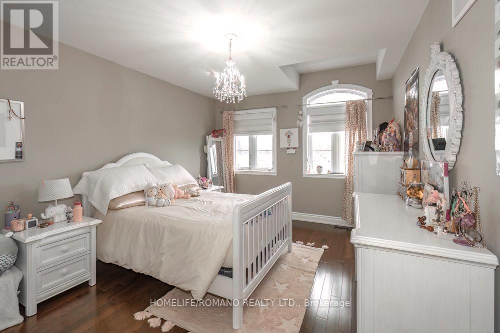 100 FALSTAFF AVENUE Image 17