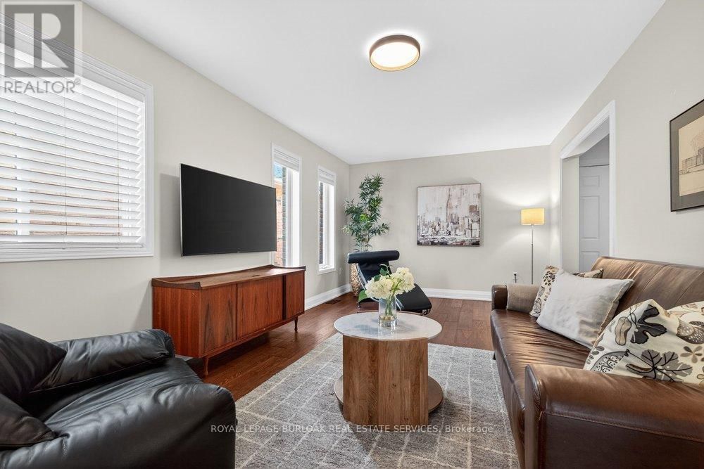 4006 JARVIS CRESCENT Image 7