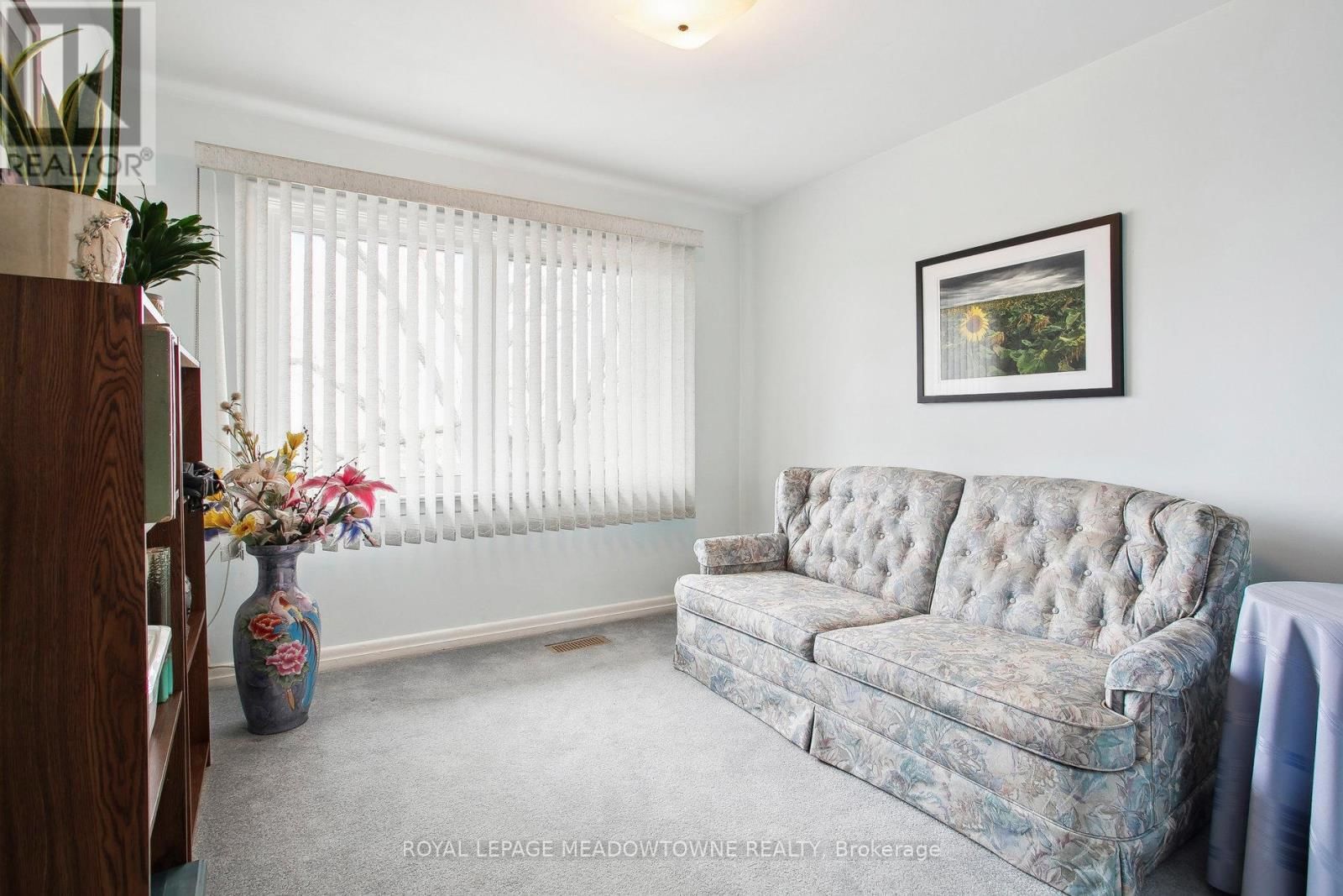 123 VISTA DRIVE WEST Image 13