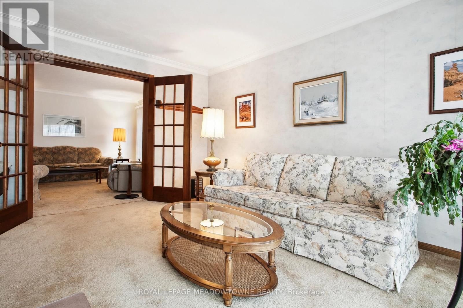 123 VISTA DRIVE WEST Image 24